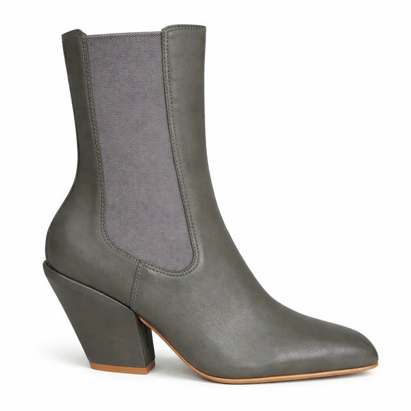 Botine dama din piele naturala, cu toc, gri taupe CARRANO 627001 – botine elegante din piele naturală, toc 9 cm, iarna 2026 👢