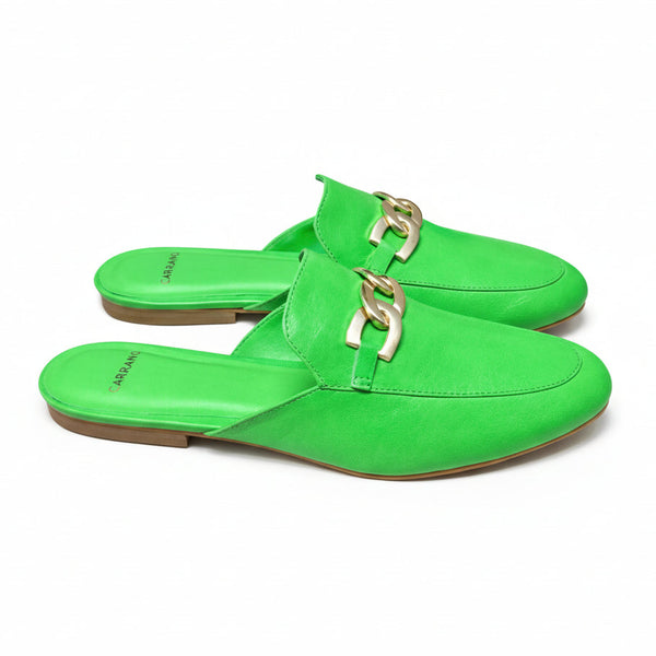 Saboti dama piele naturala, verde, CARRANO 199041 – saboti verzi din piele naturala cu accesoriu metalic, colectia Primavara/Vara 2026 💚