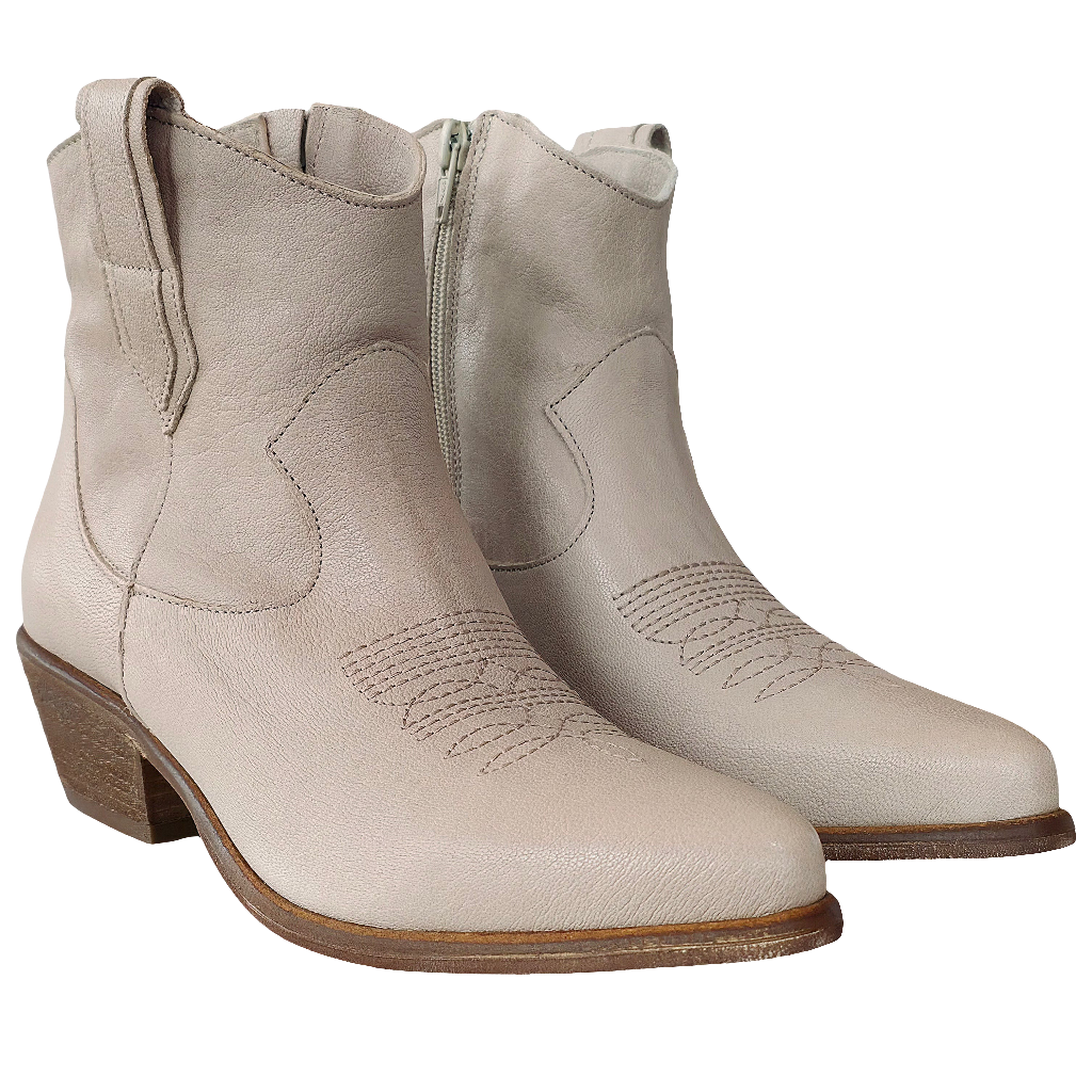 Ciocate dama din piele naturala taupe, toc mic, pentru vara 2025, stil italian, Art 2083 Pelle Lavato.