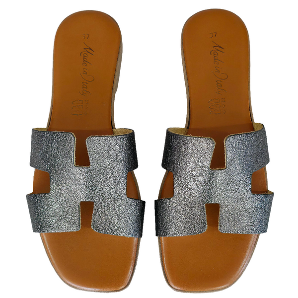 Papuci dama din piele naturala argintiu metalizat, eleganți, made in Italy, din colecția Vara 2025.