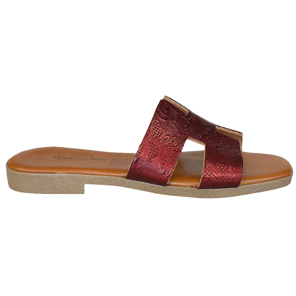 Papuci dama din piele naturala bordo, stil elegant, colectia Vara 2025, Made in Italy, confortabili si moderni.