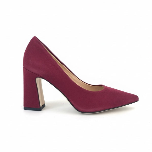 Pantofi dama bordo din piele intoarsa, toc de 1 cm, din colectia Toamna 2024, fabricati in Italia.